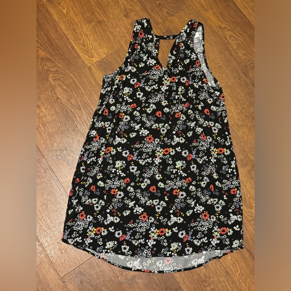Keyhole old navy dress